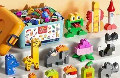 Global Toy Market to Hit $446B by 2032, Fueled by Tech & Shifting Trends